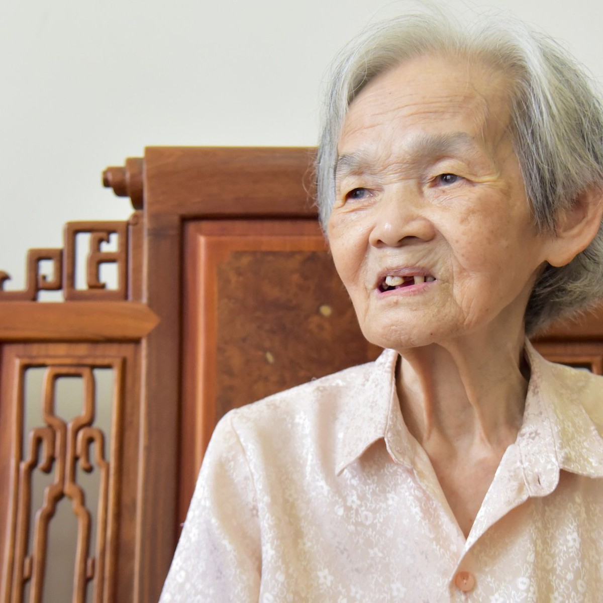 Con gái liệt sĩ Nguyễn Thị Minh Khai: Xương cốt mẹ hòa vào đất, mong thành phố xác định nơi mẹ nằm