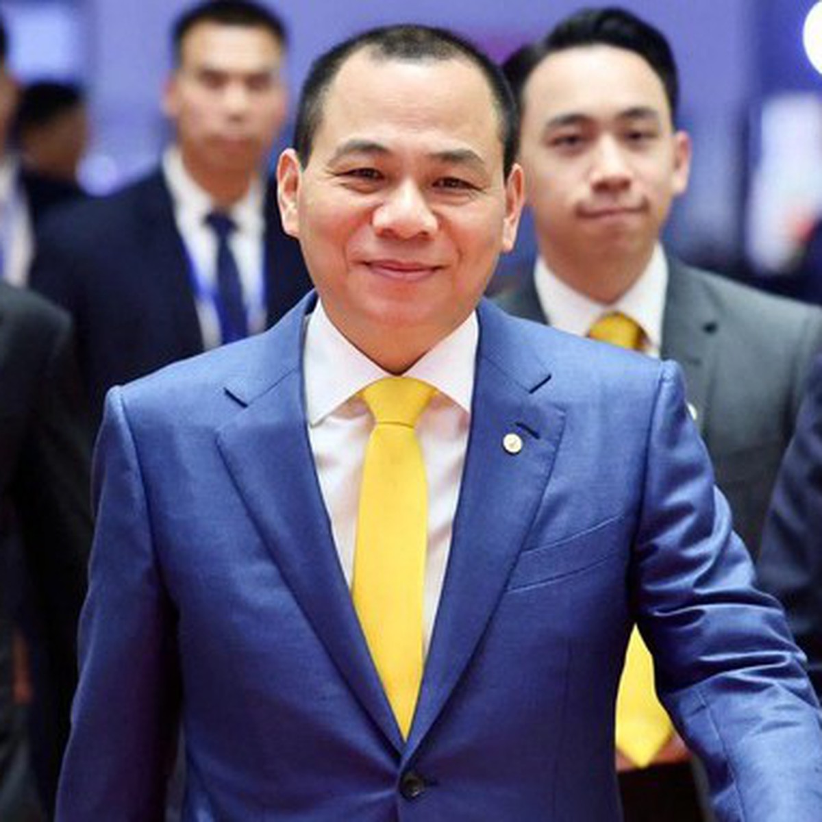 Chủ tịch Vingroup Phạm Nhật Vượng nhận thù lao 0 đồng