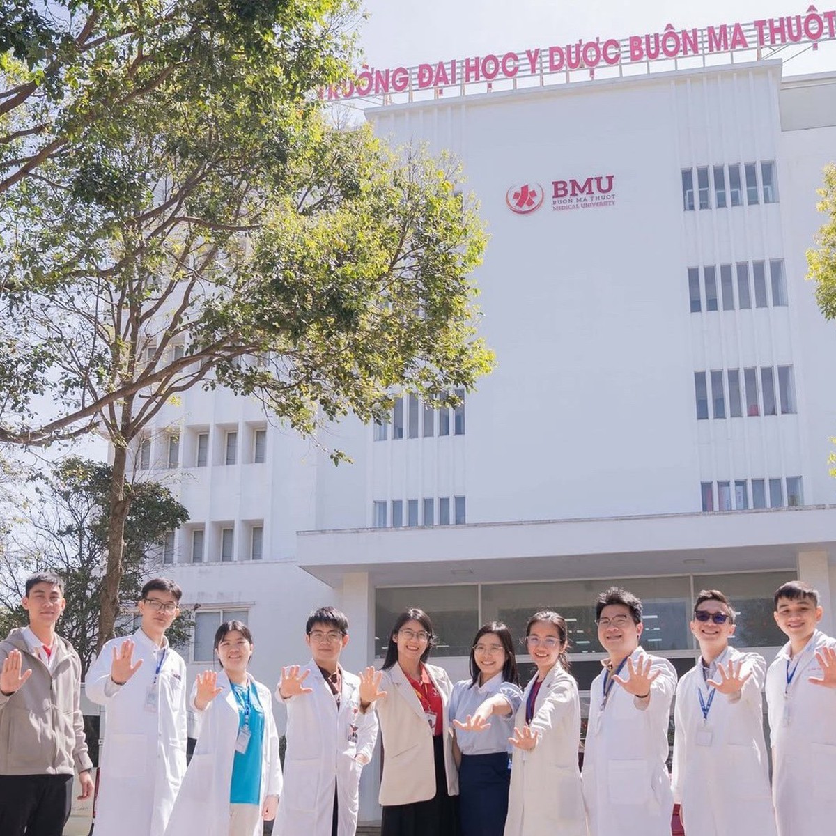 Một trường có chính sách đãi ngộ đến 400 triệu đồng với giảng viên khối ngành sức khỏe