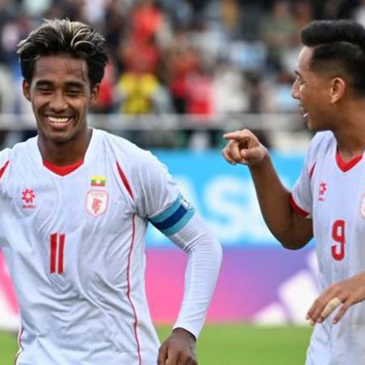 Đè bẹp Lào 7-2, Myanmar giữ hy vọng tranh vé vào bán kết ASEAN Cup 2026