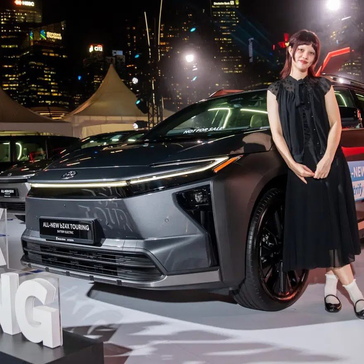 Tiếng bíp khi lùi, cài dây an toàn trên xe Toyota biến thành bài hát