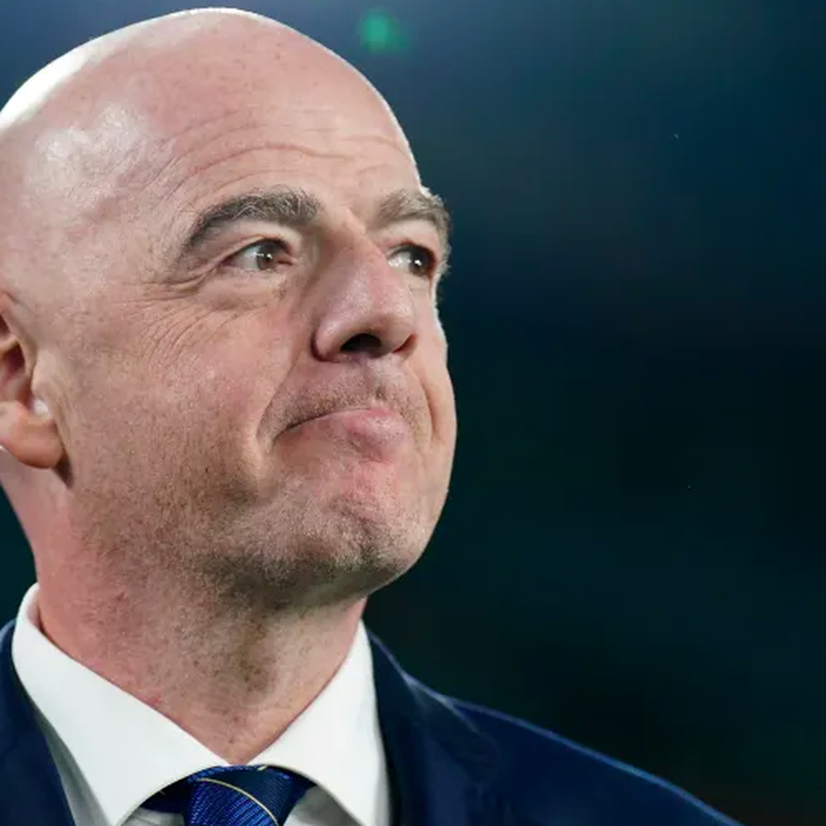 Chủ tịch FIFA xin lỗi vì kế hoạch 'bán World Cup', nhưng kiên quyết 'bảo vệ uy tín tổ chức'