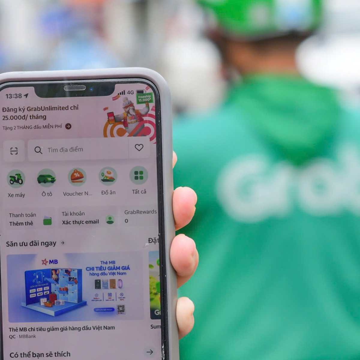 Từ vụ Grab bị phạt 1,36 tỉ đồng, các app gọi xe có thể thu thập, sử dụng dữ liệu ra sao?