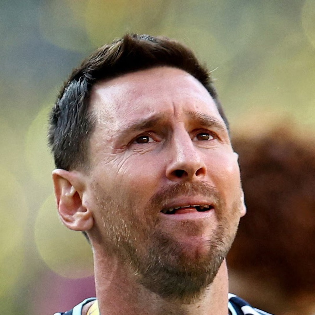 Ngập tràn tin giả, ảnh giả về Messi sau khi cha anh qua đời