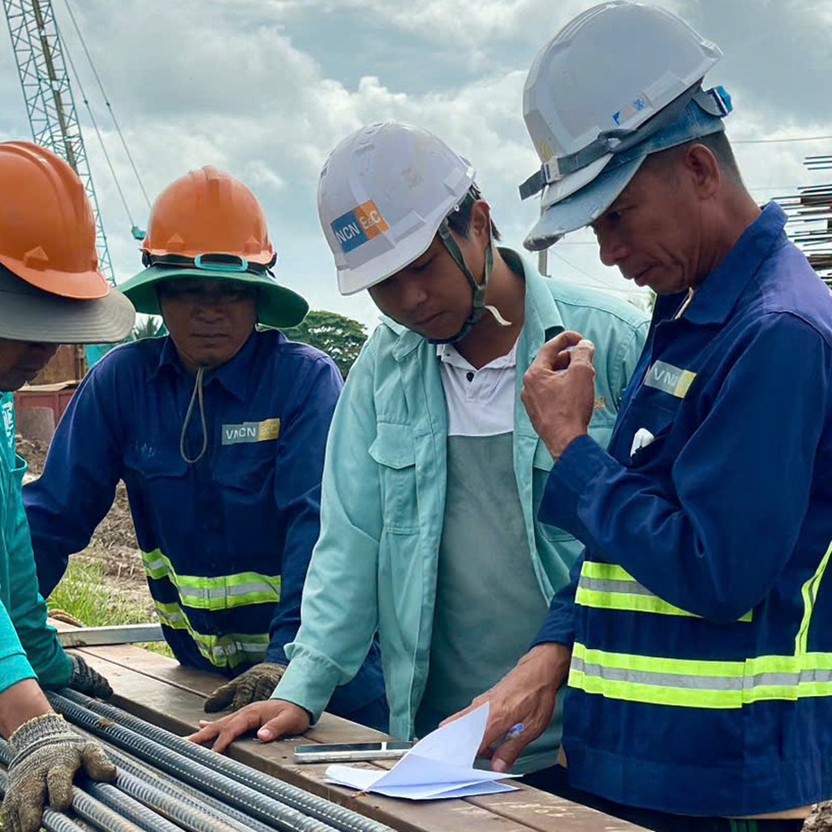 Kỳ lễ 2-9 đặc biệt trên công trường cao tốc Mỹ An - Cao Lãnh