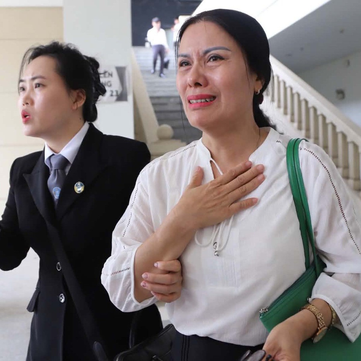 VKS đề nghị hủy án, cựu hiệu trưởng ‘xin hãy dừng lại ở đây’, người tố cáo nói gì?