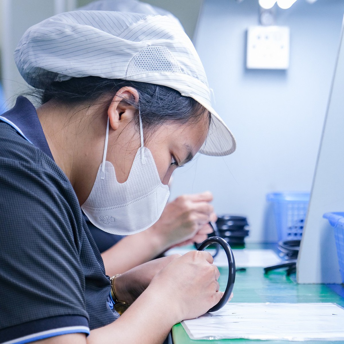 Giảm giờ làm xuống 40 - 44 giờ/tuần: Năng suất phải tăng trước một bước
