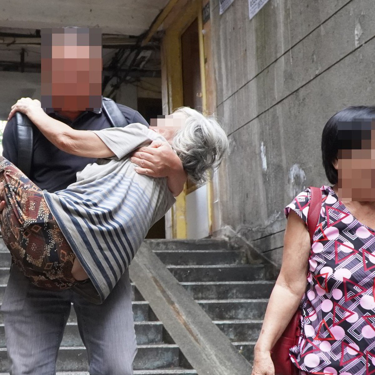 Người dân rời chung cư cũ Thanh Đa: Khởi đầu cuộc tái thiết chờ đợi