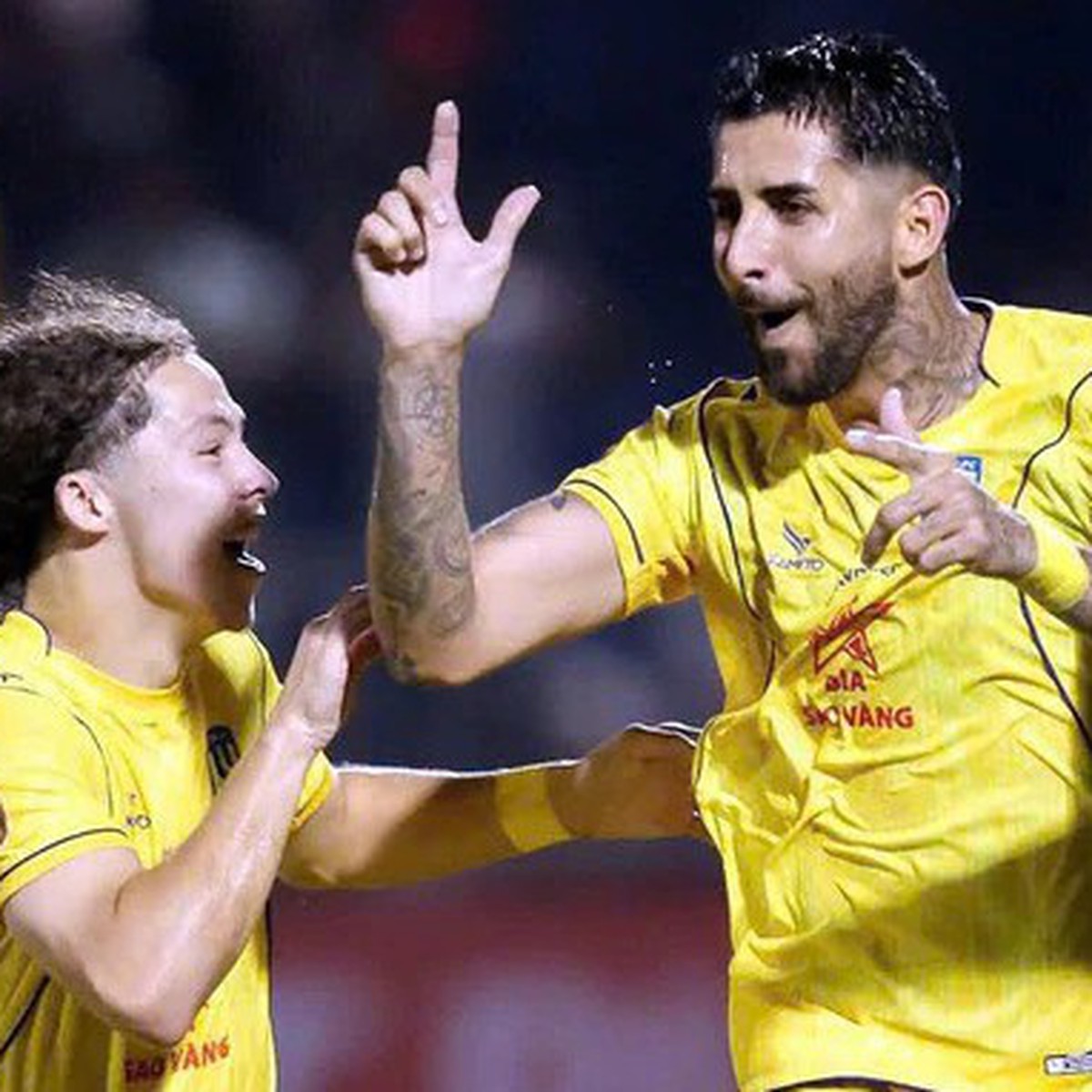 Bảng xếp hạng V-League vòng 2: Sông Lam Nghệ An gây bất ngờ