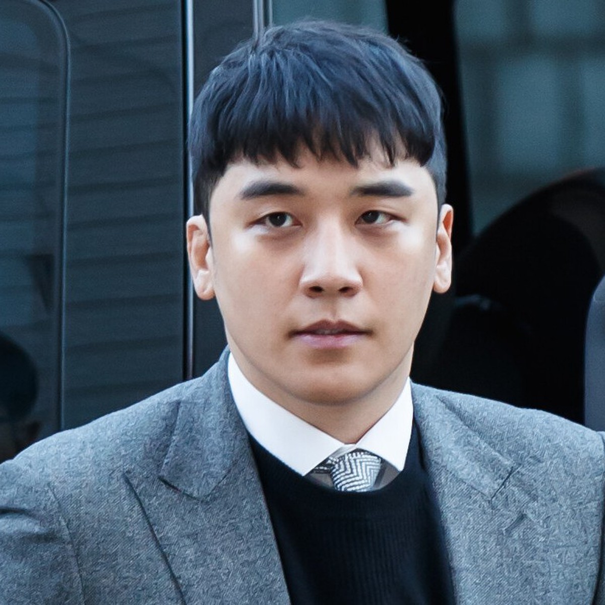Seungri phản ứng dữ dội khi bị kiện vì tội hành hung