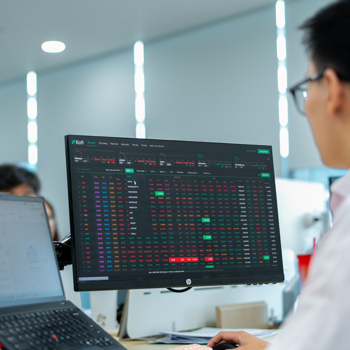 Chân dung những quỹ ngoại trăm tỉ USD bắt đầu tính đến cổ phiếu Việt Nam
