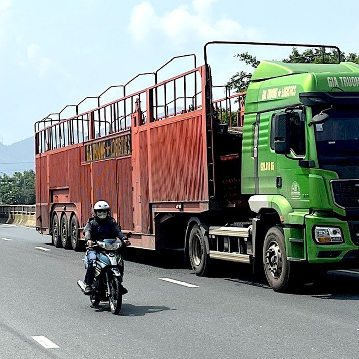 Đừng để tâm lý sợ phạt 'đẩy' tài xế rời xa cao tốc
