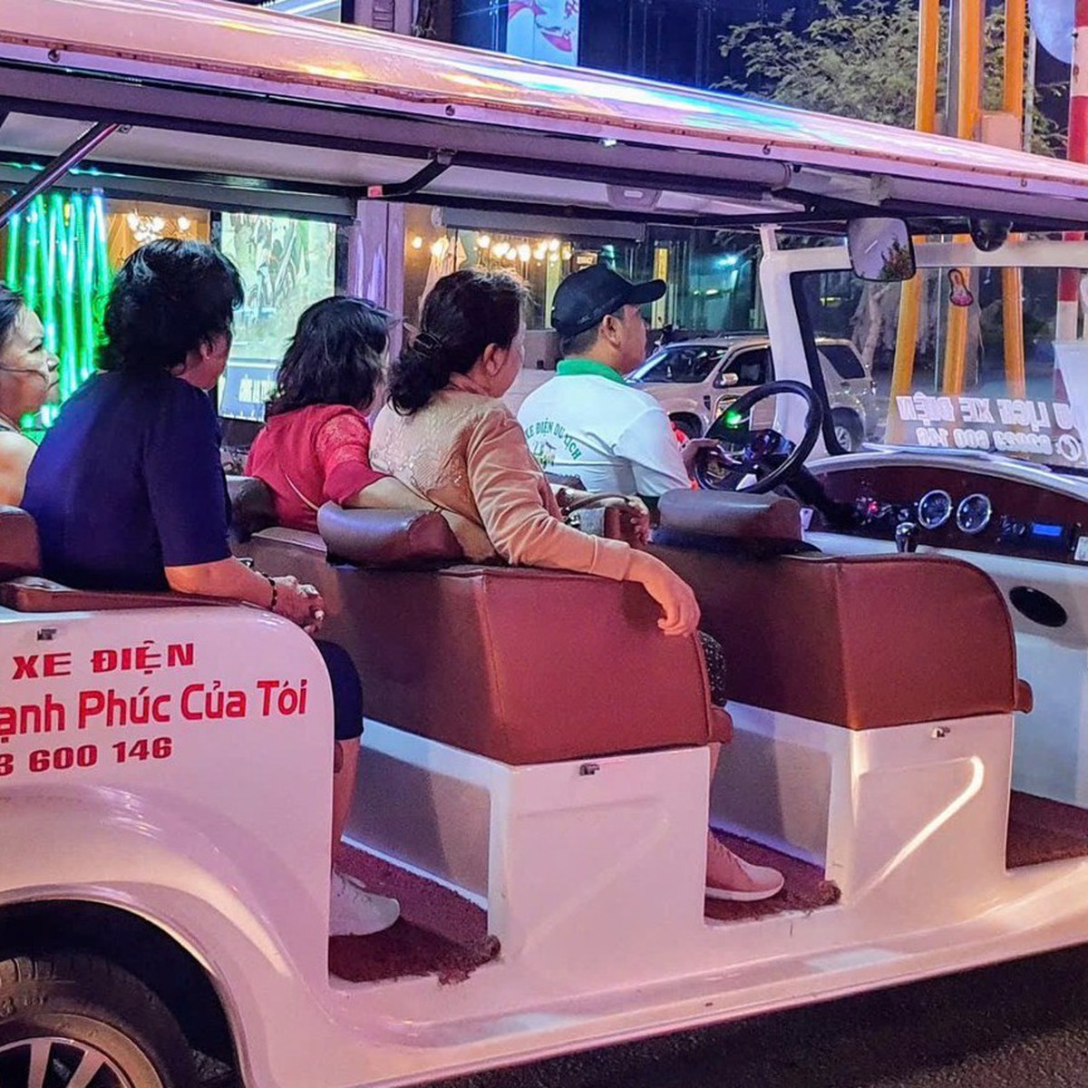 Cần Thơ sẽ cho phép xe điện chở du khách tham quan trung tâm thành phố