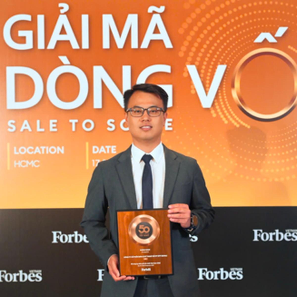 FRT lần thứ 2 liên tiếp được Fobes vinh danh trong top 50 công ty niêm yết tốt nhất 2026