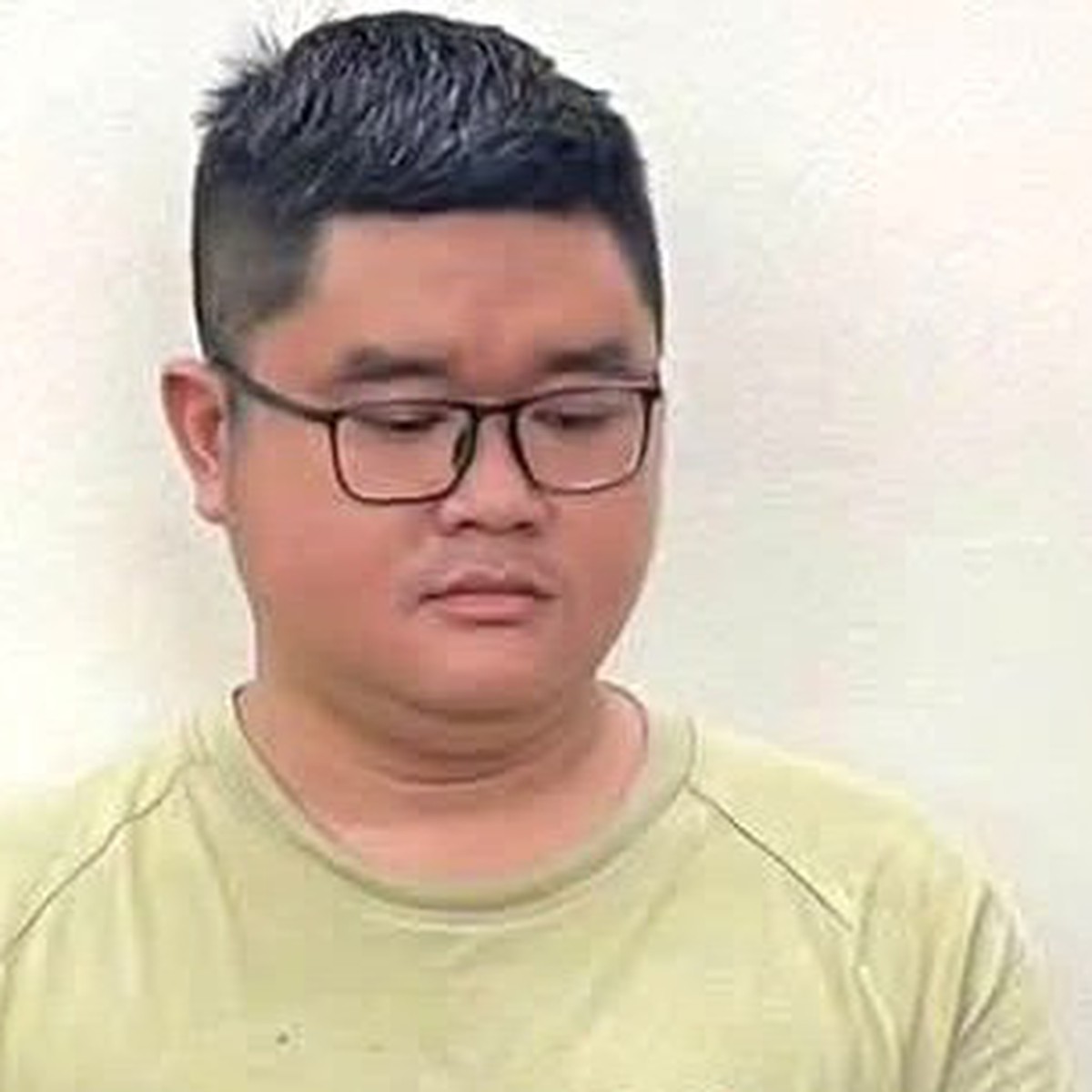 Cựu nhân viên ngân hàng 'vay - trả - vay lại', chiếm đoạt gần 2 tỉ
