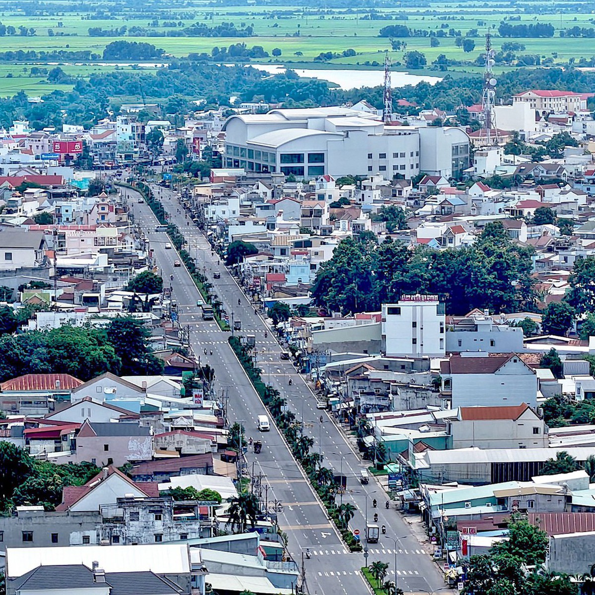 Tây Ninh tính làm quốc lộ 22 tránh đô thị Gò Dầu, mở rộng lên 8 làn