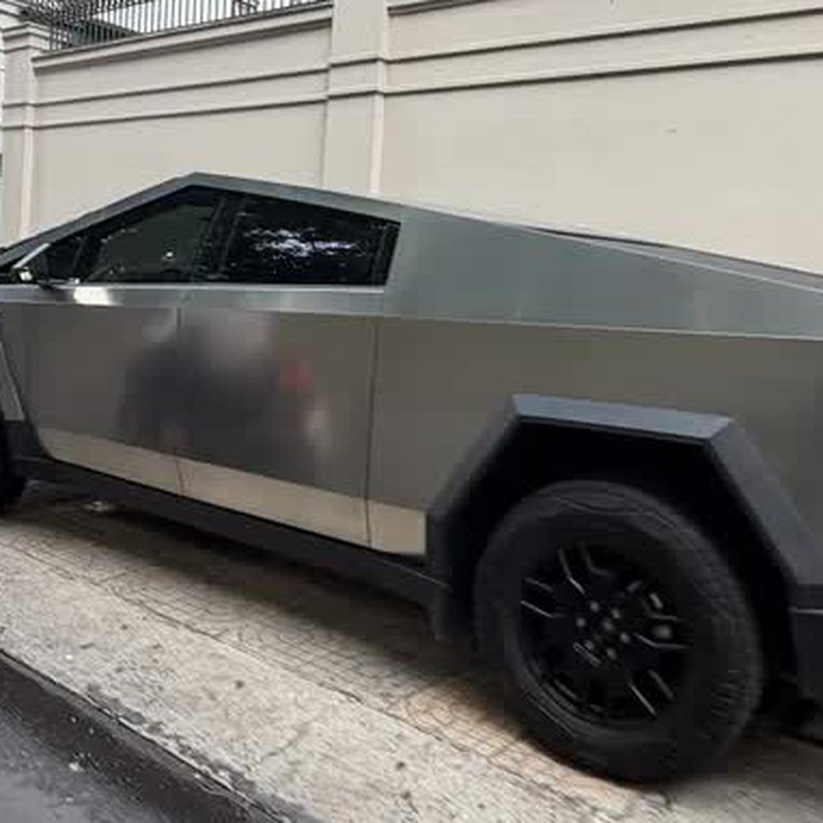Tesla lập pháp nhân ở Việt Nam: Chỉ là phân phối thương mại hay sẽ đầu tư sản xuất?
