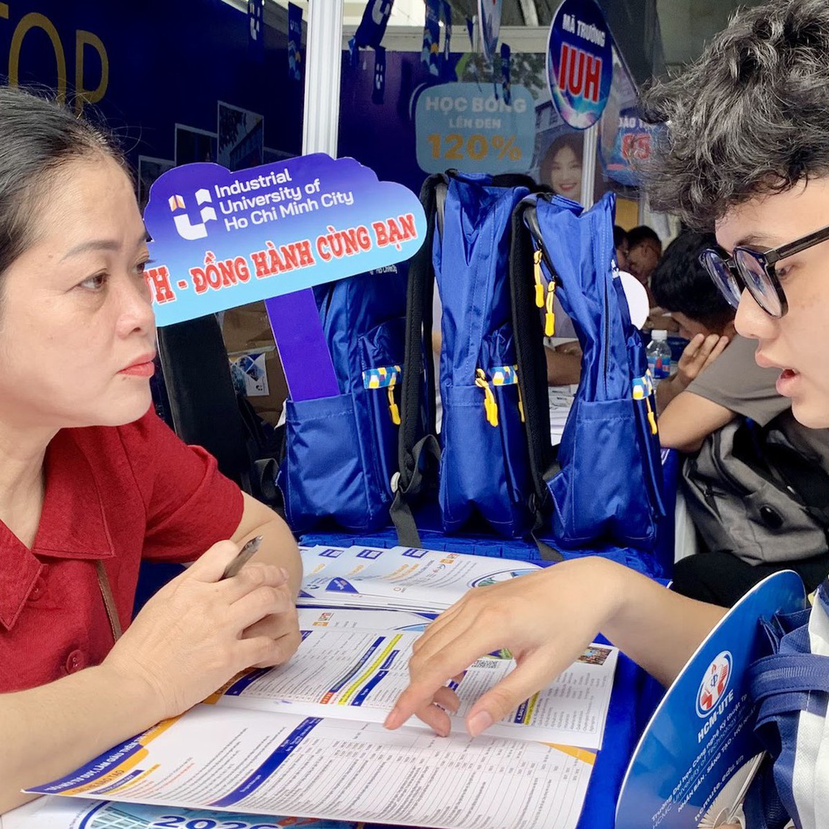 Bỏ điểm cộng IELTS: Công bằng hay mất động lực học ngoại ngữ?
