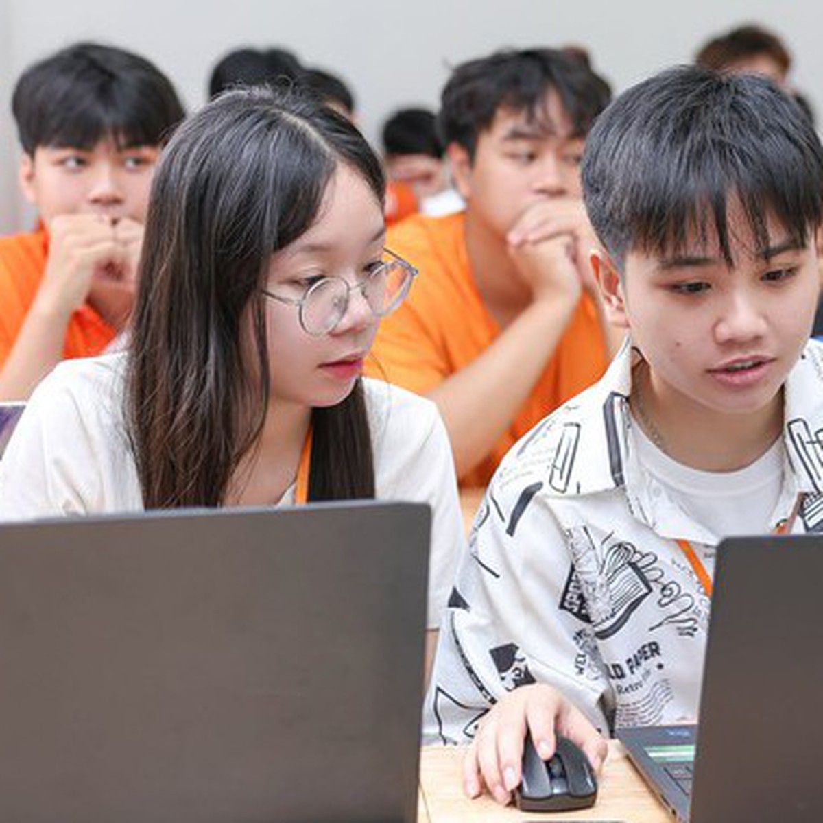Tự chủ không thể chỉ tăng học phí