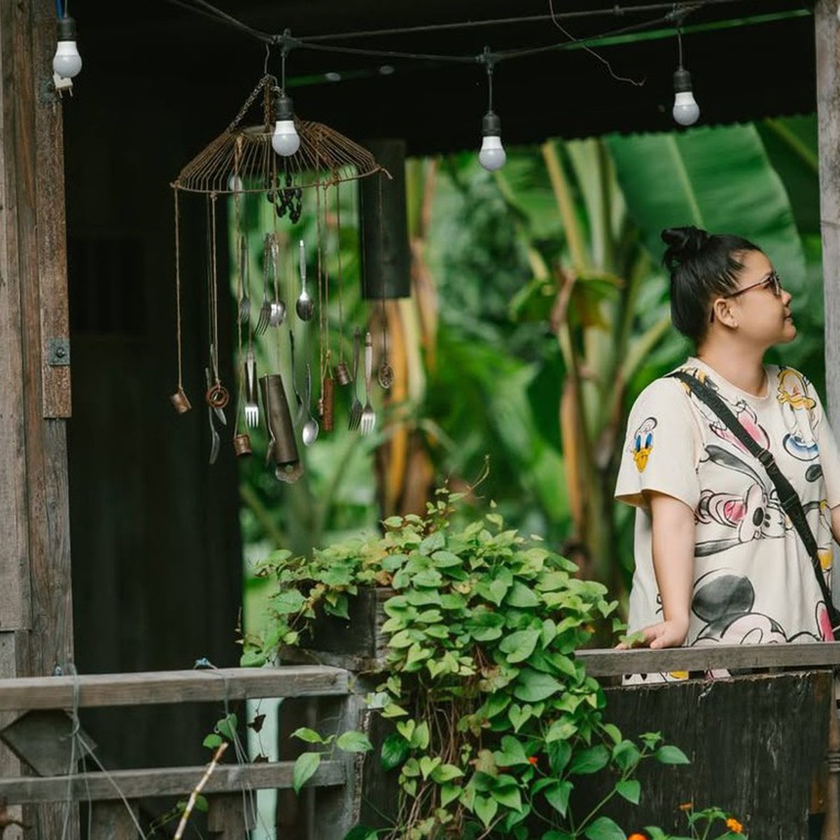 'Nhà ông nội' trong phim Huỳnh Lập ở đâu mà gây sốt, nhiều người tìm đến chụp ảnh, vui chơi