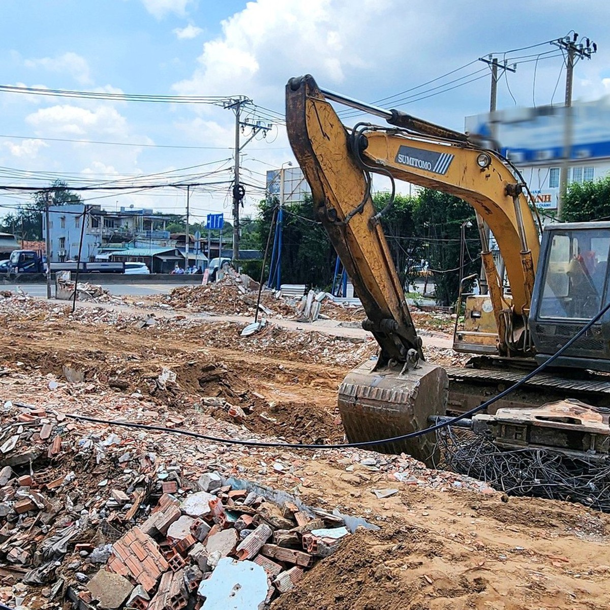 82% hộ dân ở Tân Nhựt đã đồng ý bàn giao mặt bằng dự án mở rộng quốc lộ 1