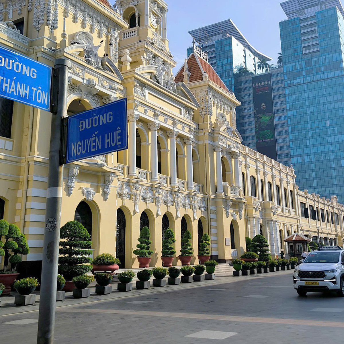 UBND TP.HCM xây dựng phương án tổ chức không quá 18 cơ quan chuyên môn