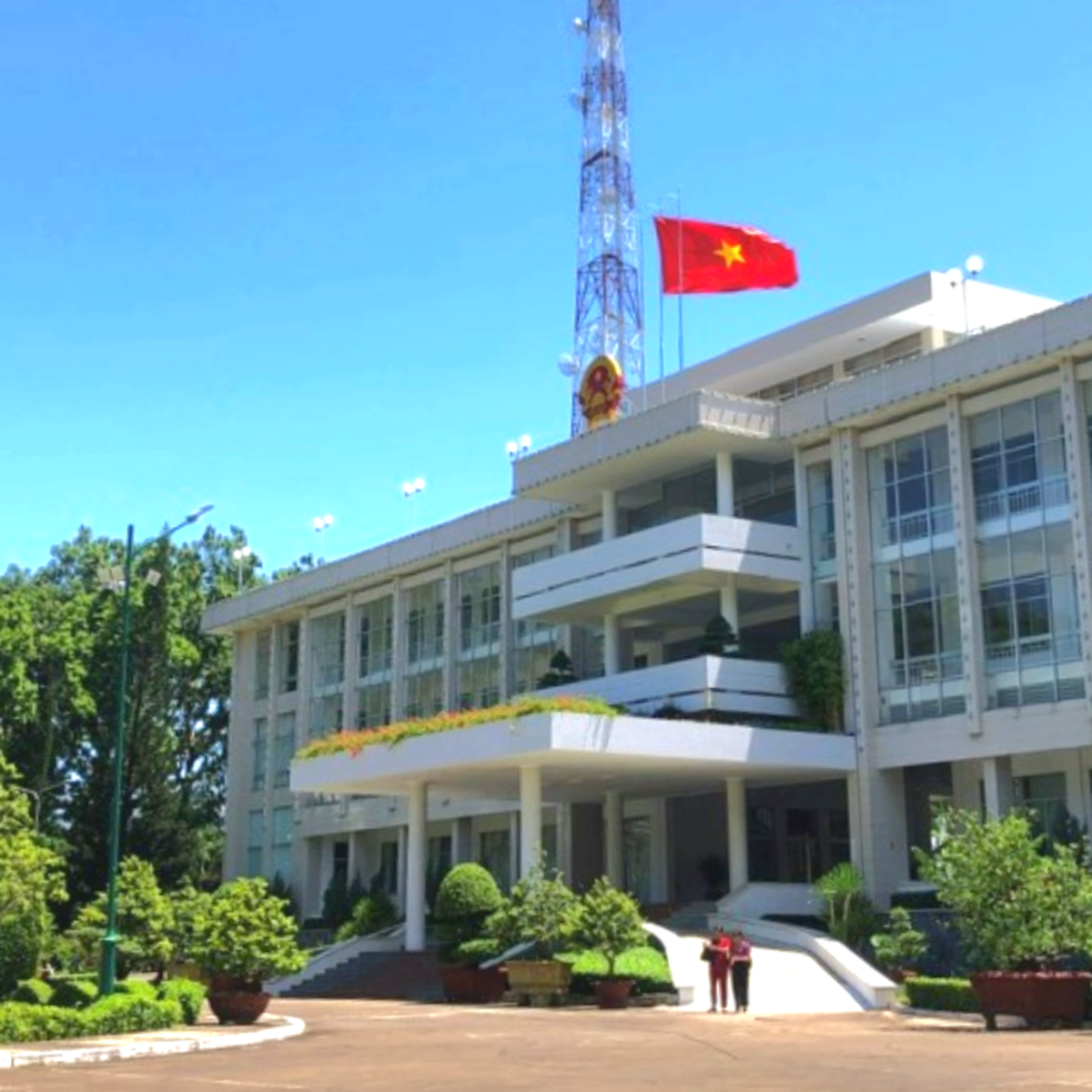 Cần Thơ yêu cầu xử lý dứt điểm việc thừa cấp phó phòng