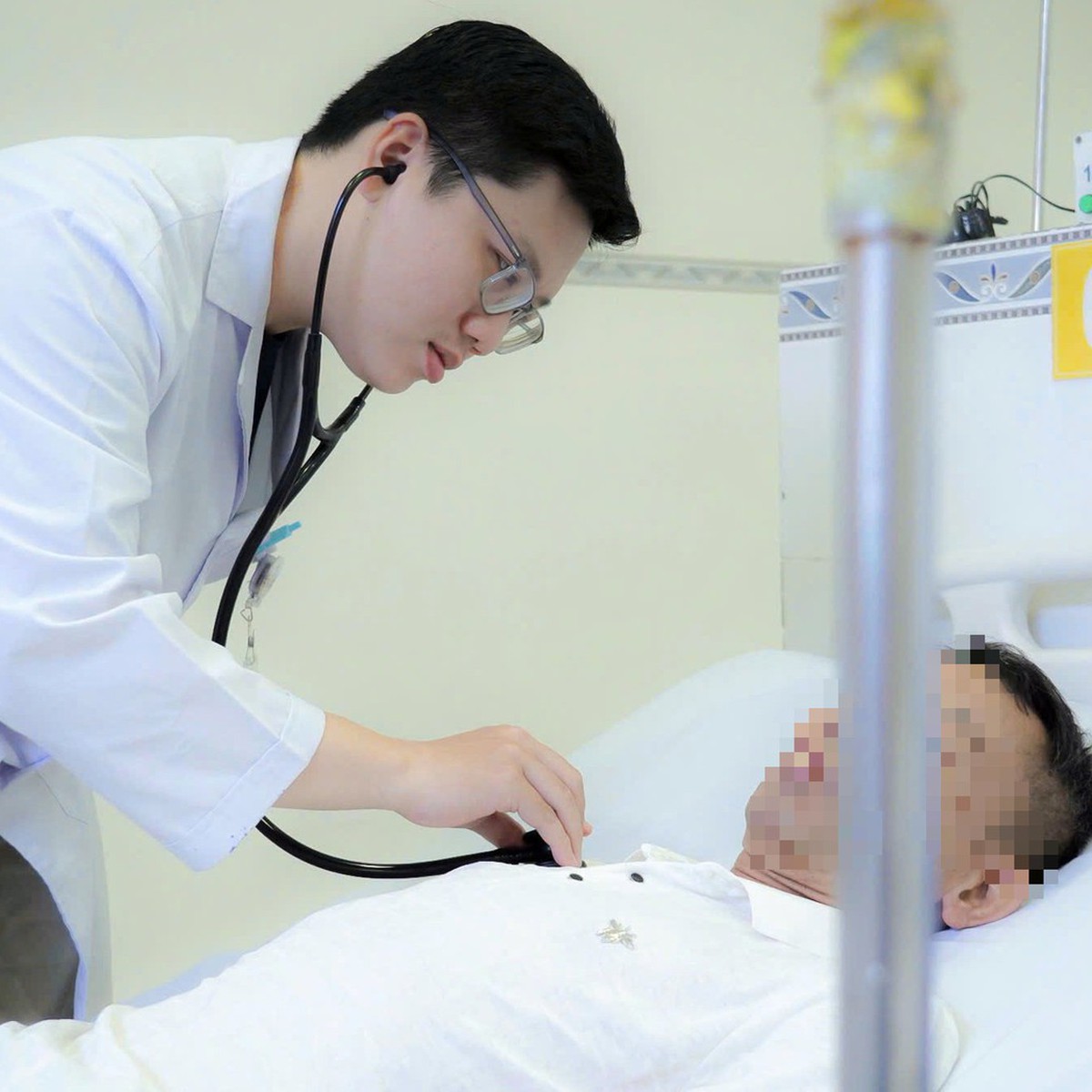 Bệnh viện Nhân dân Gia Định cứu sống người đàn ông ngừng tim hơn 60 phút
