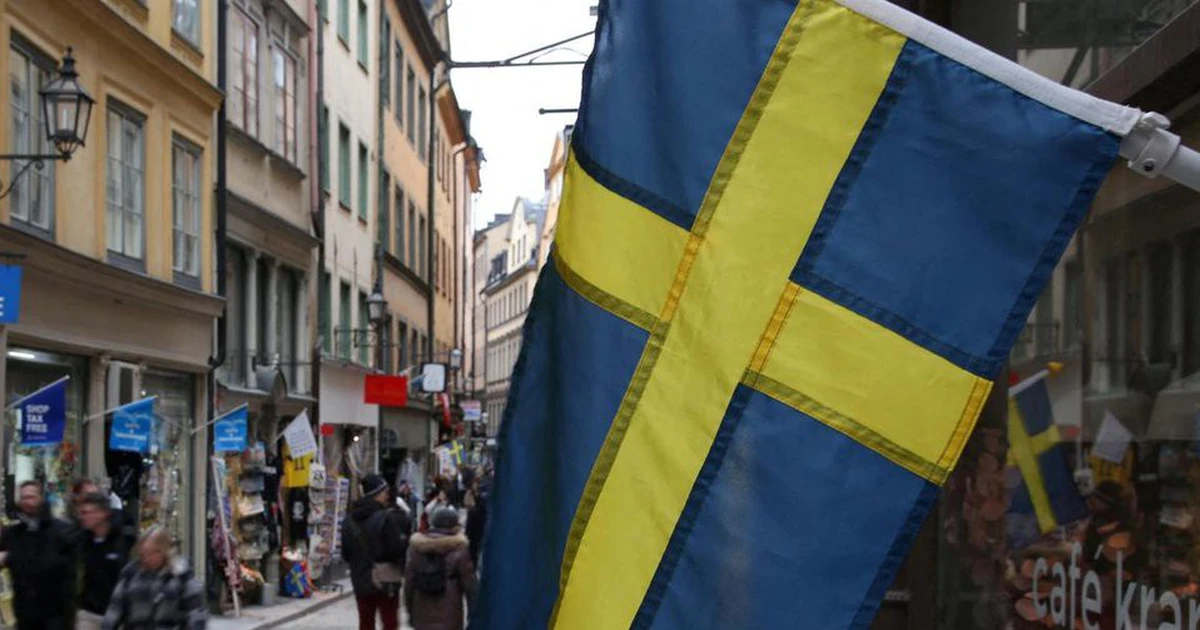 Sweden cuts red tape for legal change to gender