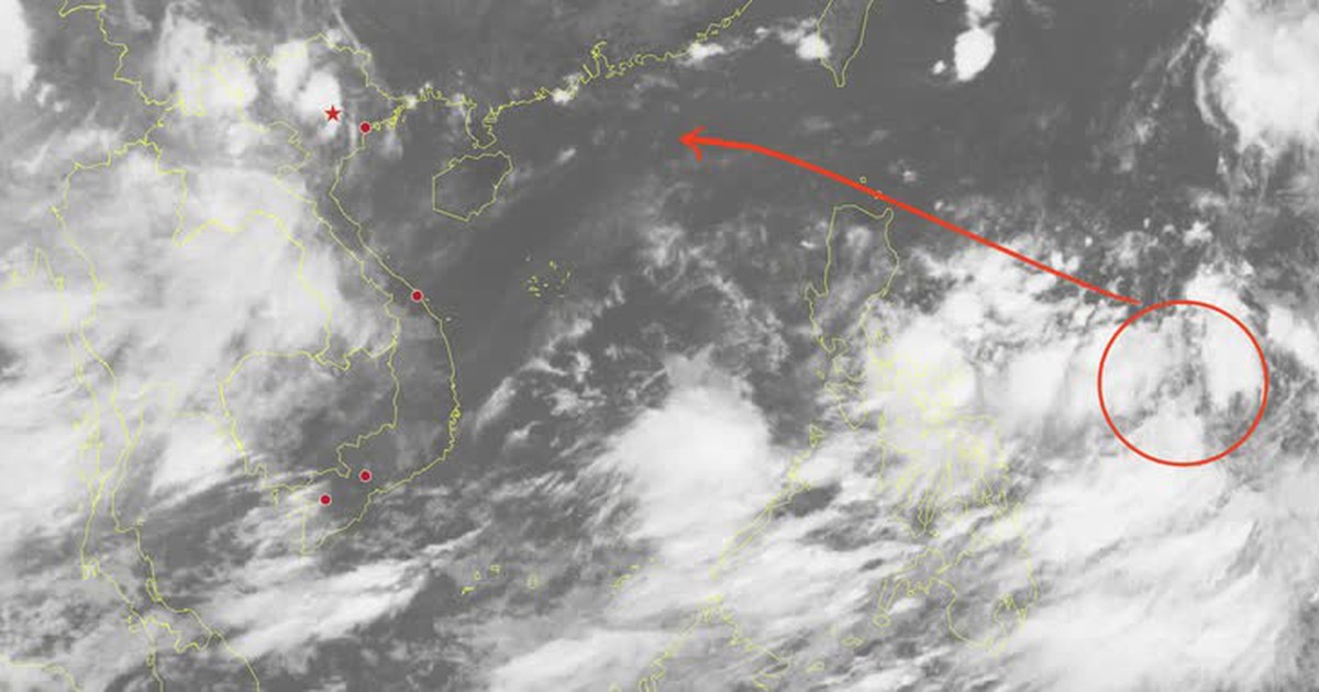 Depression likely to strengthen into 3rd storm over East Vietnam Sea ...