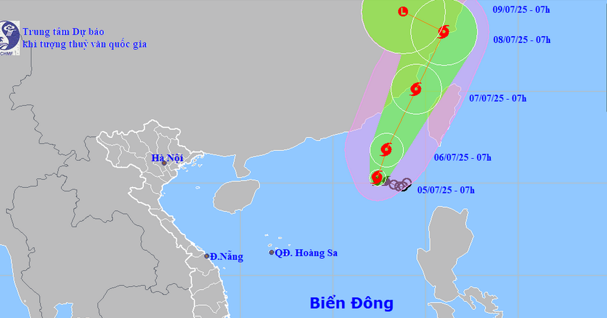 Tropical depression over East Vietnam Sea strengthens into storm Danas