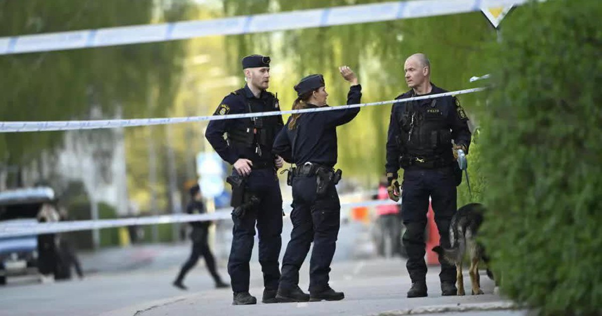 Hitwomen: how teen girls are being used in Sweden crime wars