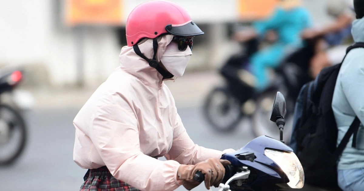 Cold snaps, unseasonal rain to persist in southern Vietnam ahead of Lunar New Year