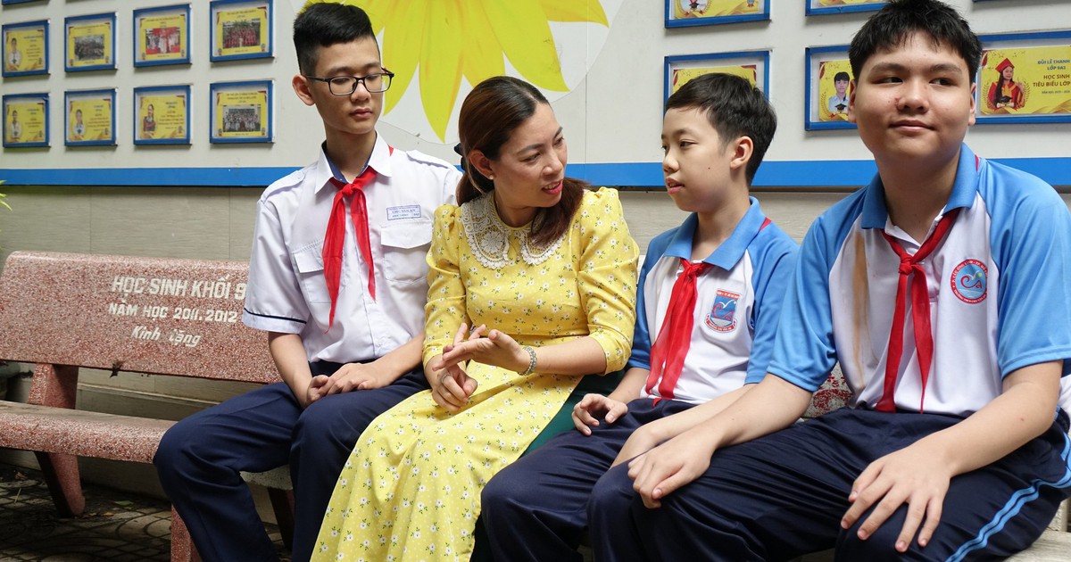 Hàng trăm lời tri ân gửi cô giáo 16 năm gieo yêu thương: 'Cô giúp đường đời đầy dịu dàng'