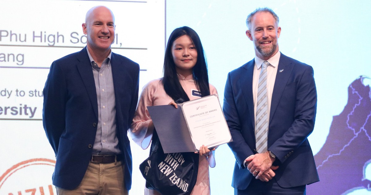 Hai học sinh Việt nhận học bổng Chính phủ New Zealand gần 1 tỉ đồng mỗi em