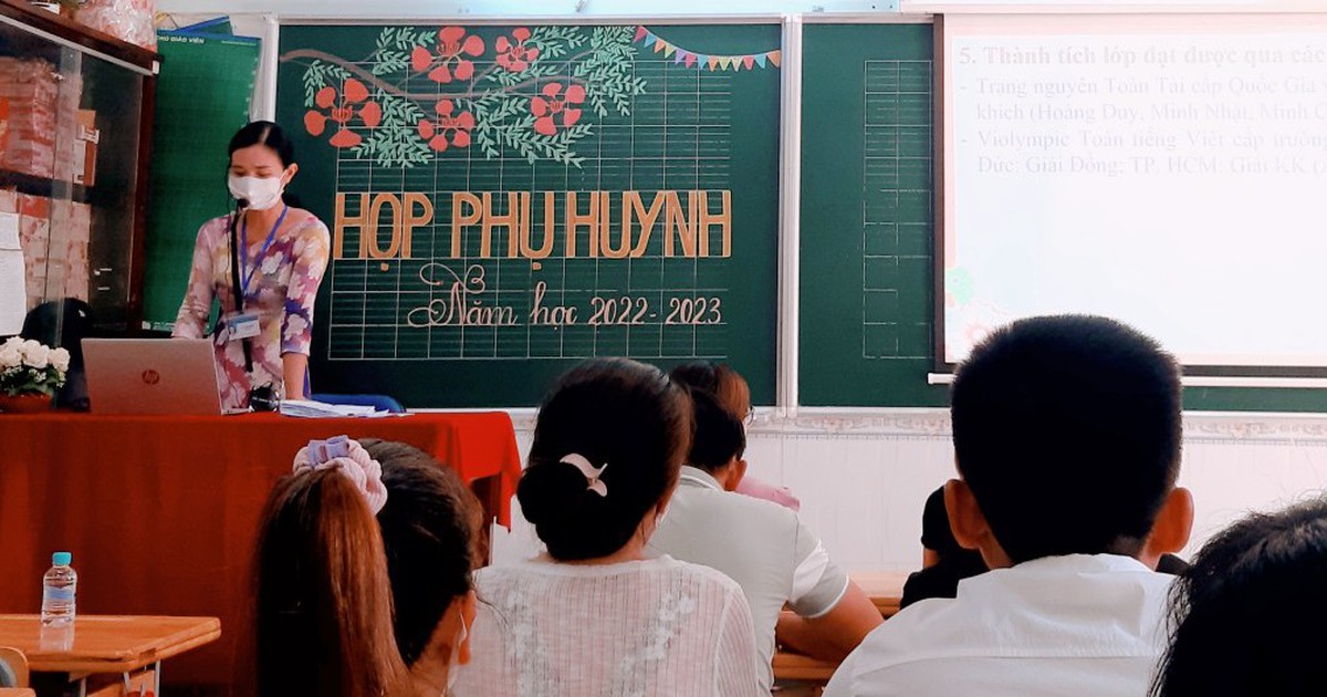 Từ 15-11, trường học không còn phải họp phụ huynh 3 lần mỗi năm, được họp trực tuyến