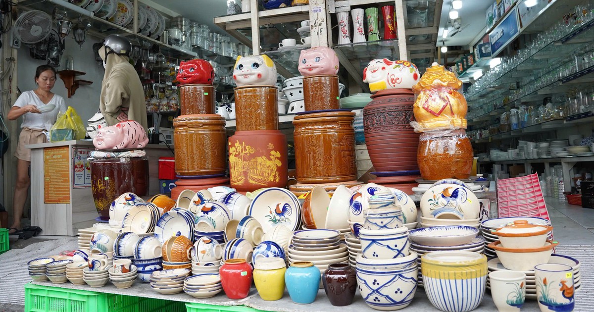 Cận cảnh con đường gốm sứ Nguyễn Phúc Nguyên