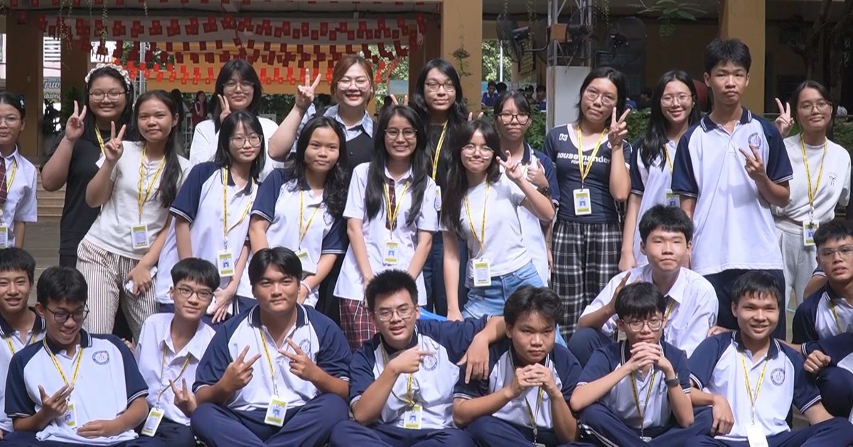 Vietnam: Schools implement successful phone-free campus initiatives