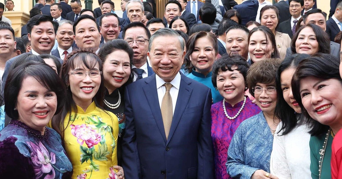 Tổng Bí thư, Chủ tịch nước: Bảo đảm môi trường kinh doanh ổn định, tháo gỡ thực chất vướng mắc của doanh nghiệp