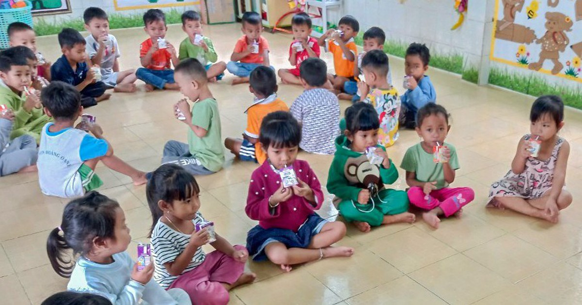 Học sinh ở Khánh Hòa đi học trên 4km được hưởng chính sách bán trú