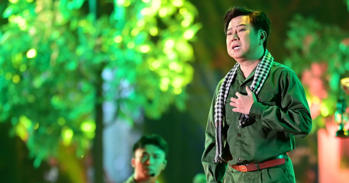 Khúc tri ân ở công viên Lê Thị Riêng: Linh thiêng đất trời Việt Nam