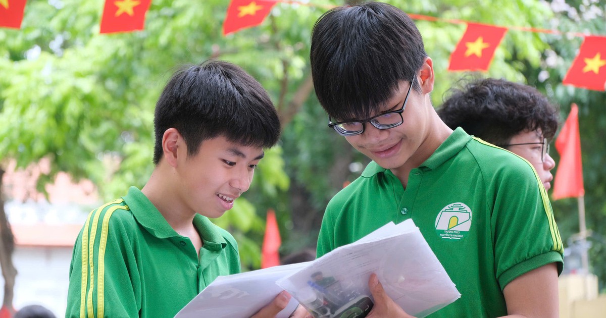 Hà Nội có 12 học sinh lớp 11 đạt thủ khoa kỳ thi học sinh giỏi lớp 12