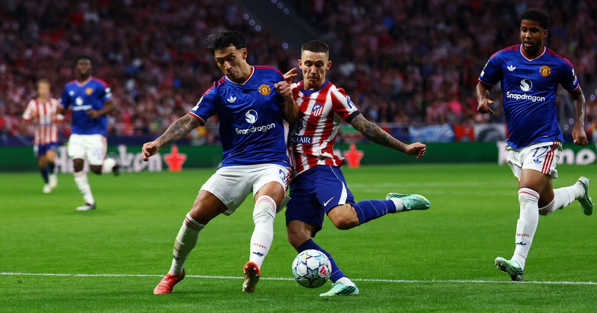 Sao Man United phát biểu 'sốc' sau trận thua Atletico tại Champions League.