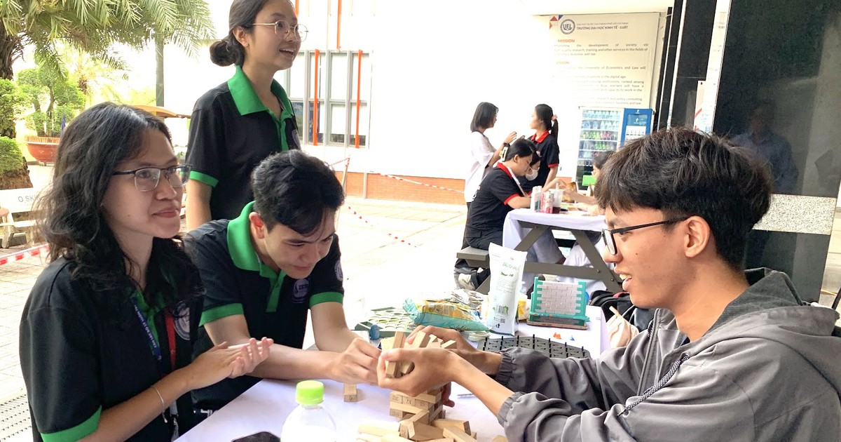 Đề xuất cho sinh viên vay tối đa 10 triệu đồng mỗi tháng