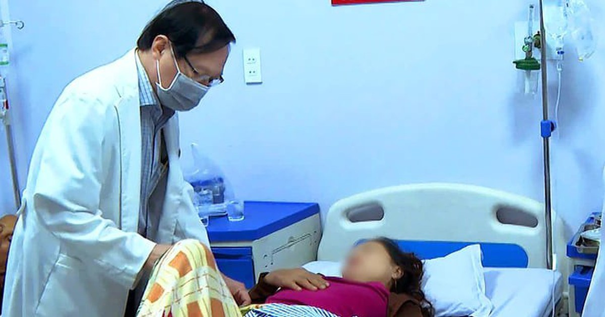 12 food samples from Vietnam banh mi shop linked to 175 food poisoning ...