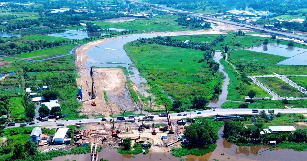 Vietnam: High agreement reached on land handovers for HCMC-Moc Bai expressway