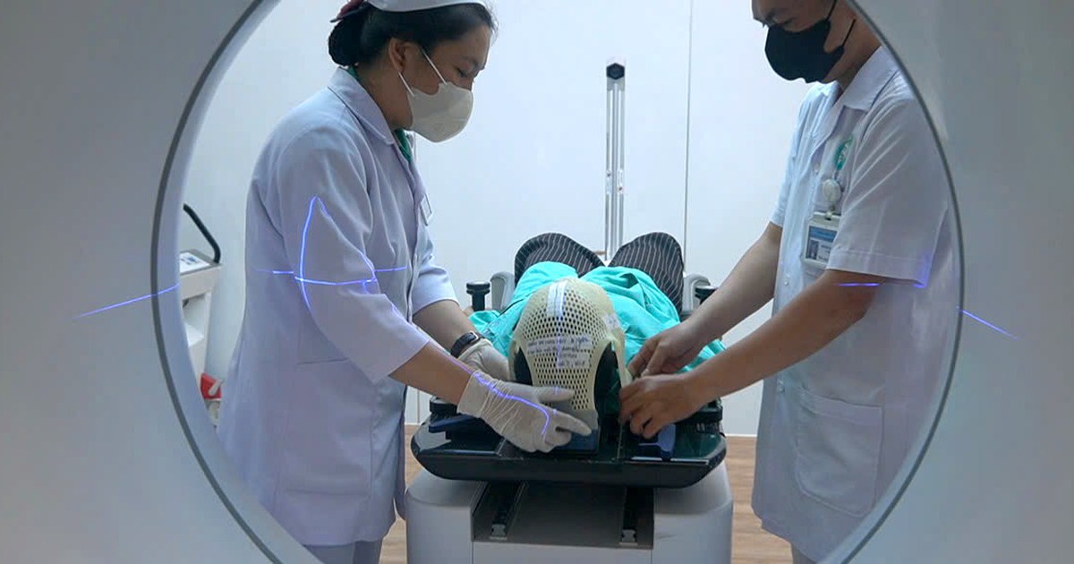 Bệnh nhân u não được ứng dụng xạ trị điều biến liều tại Cần Thơ