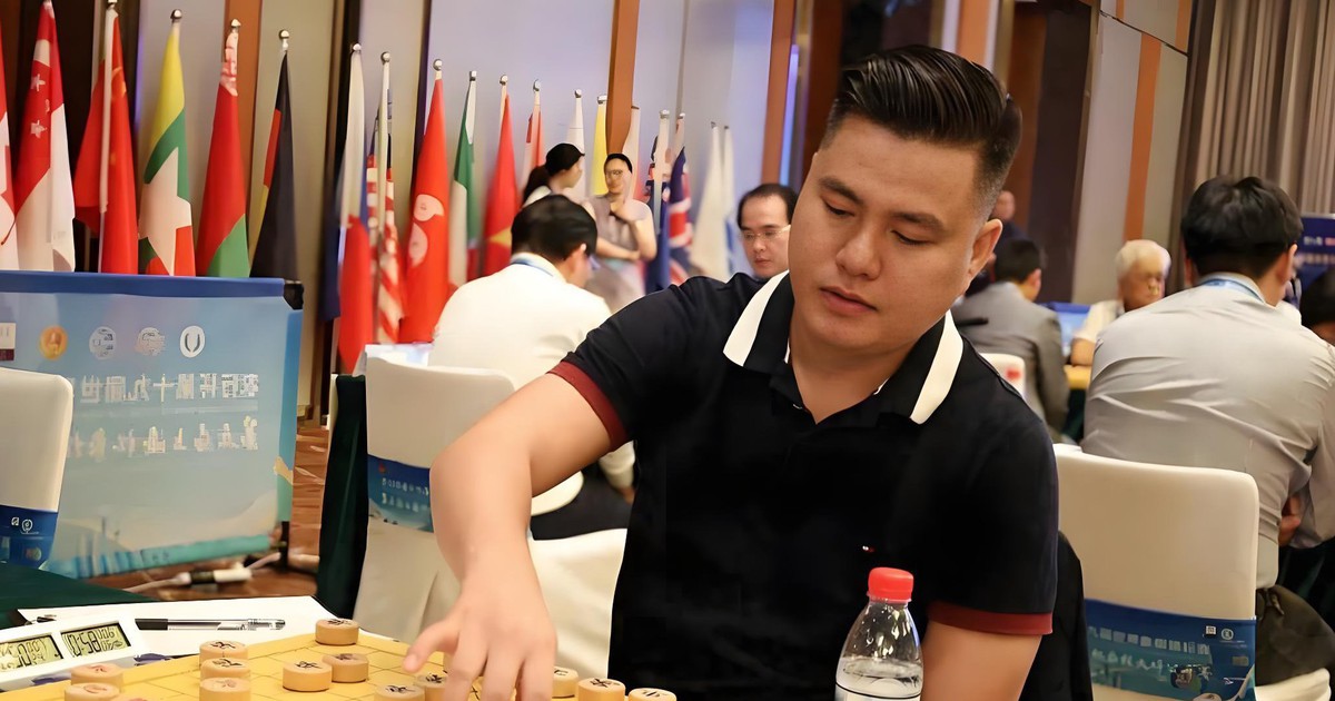 Lại Lý Huynh khốn khổ vì bạn đánh cùng liên tục... đi sai