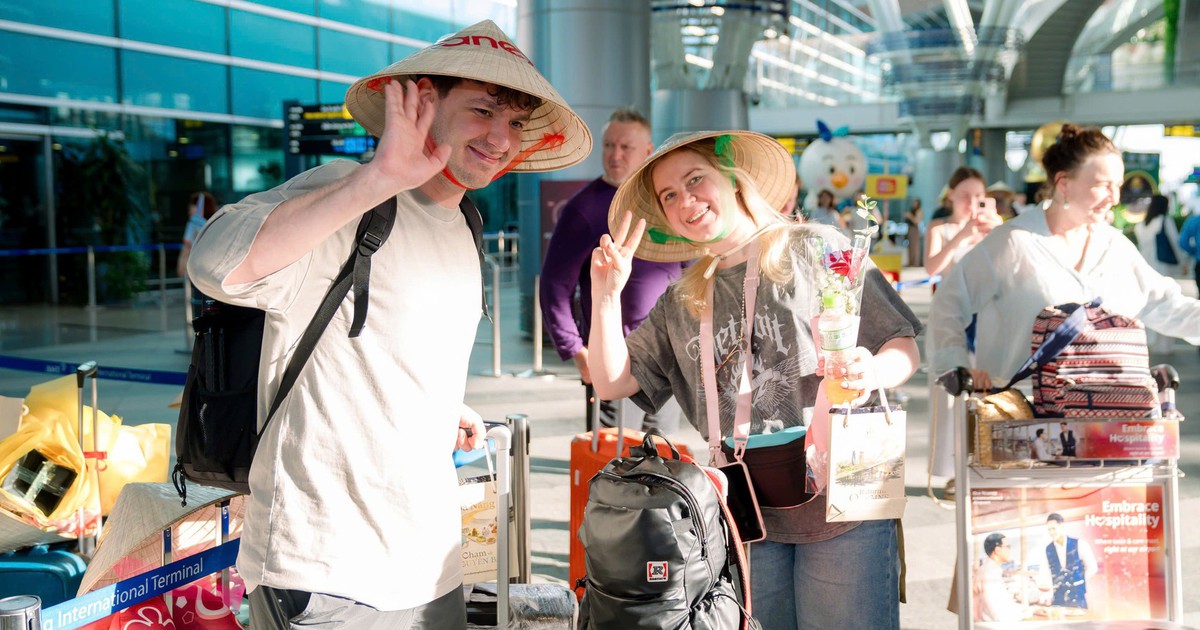 Nga miễn visa cho du khách Việt: Tour đông hơn, giá rẻ hơn?