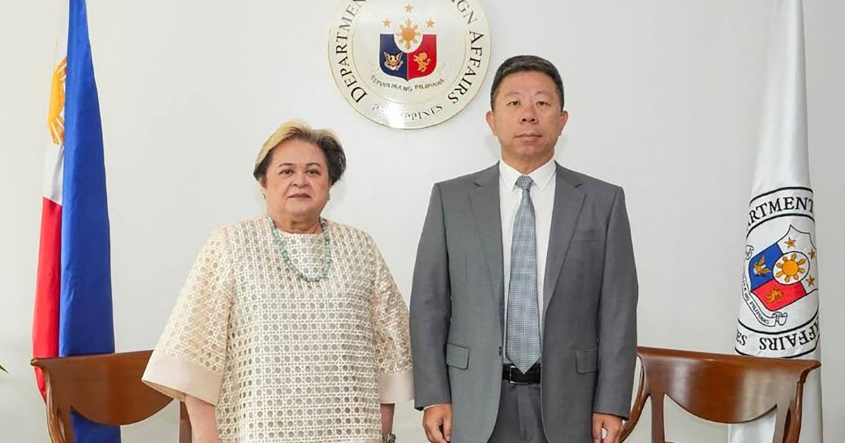 Philippines triệu tập Đại sứ Trung Quốc, bày tỏ 'quan ngại sâu sắc'